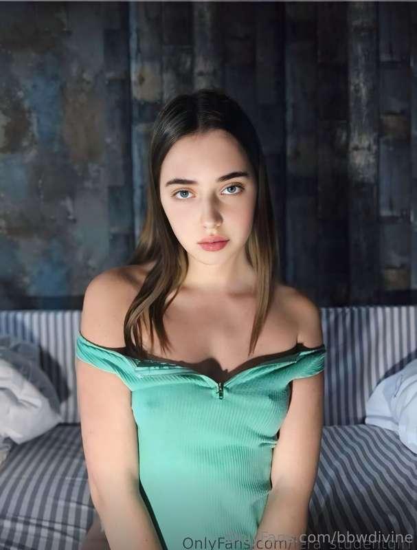 Your home girl ❤️ @lera_studentgirl ❤️she is waiting for you..