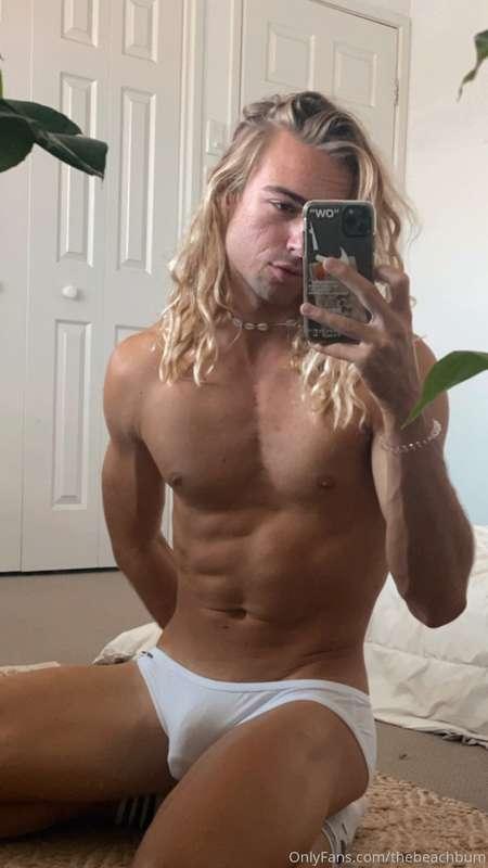 thebeachbum image #1