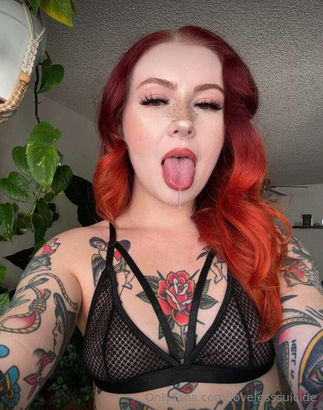 Drooling thinking about giving you a sloppy, messy bj 👅🤤 
