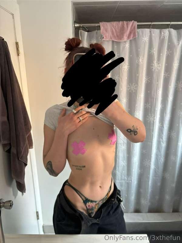 God I love these pasties! Just need you to take them off for..