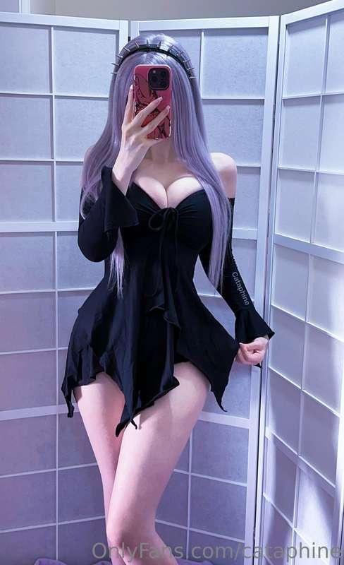I hope you don't mind a casual post, I got a new dress today..