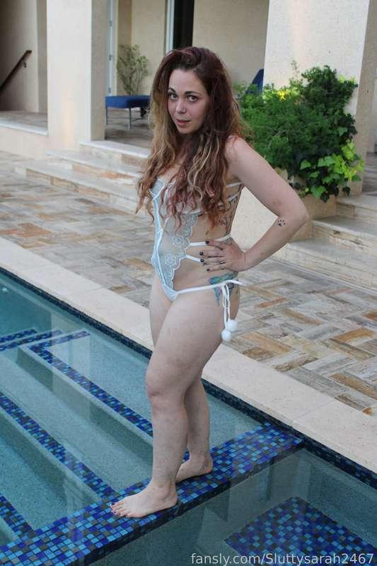 sluttysarah2467 image #29