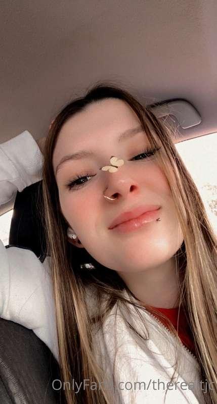 I need some attention 🤯💋