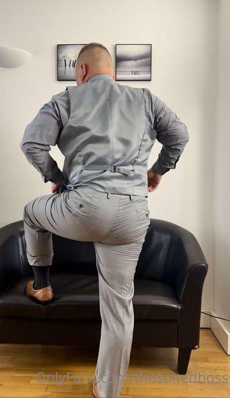thesuitedboss image #2