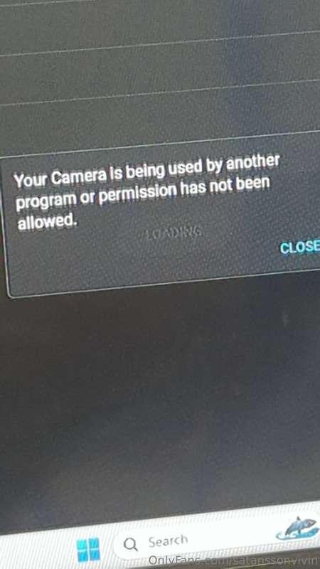 Alright giving up going to stream using phone camera I've be..