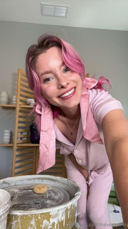 Nothing more cozy than staying in pajamas all day! 🥰