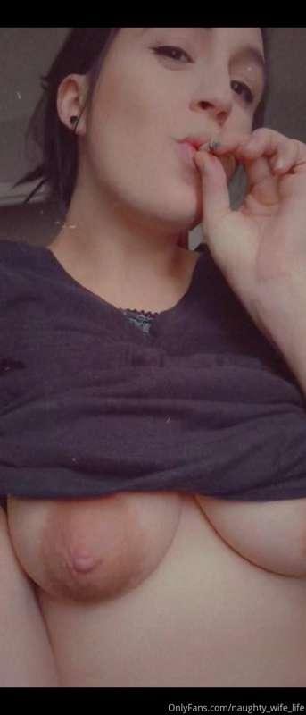 😘