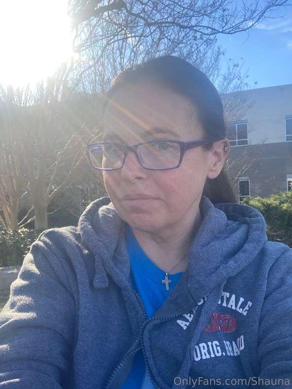 How are my new glasses 💙