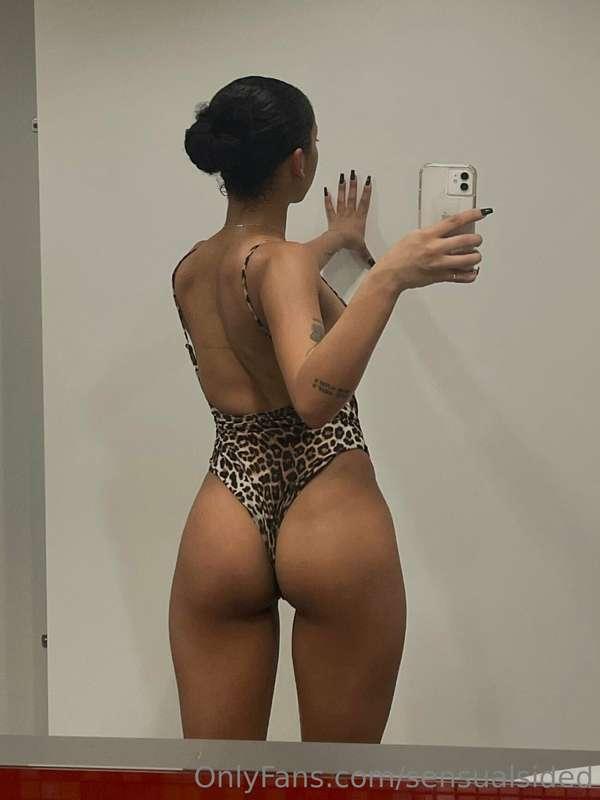 Dw, I just put my titties in ur DMS