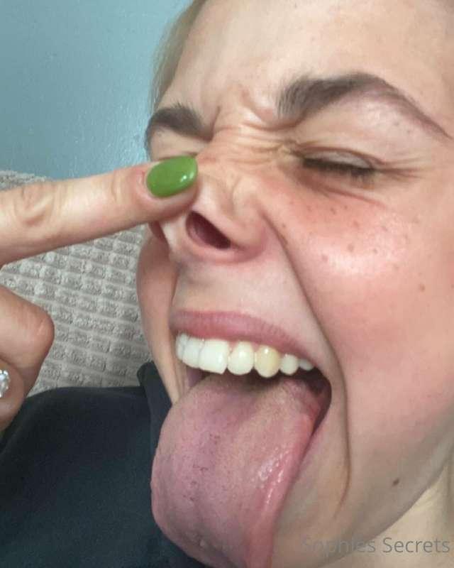 Little something for you piggy nose fans😈🙈