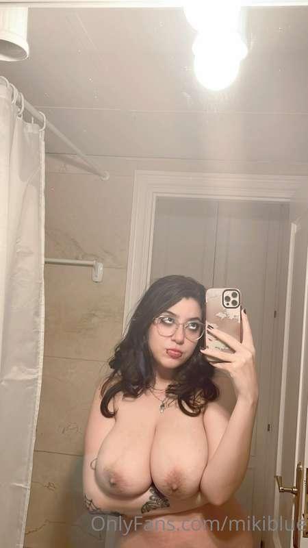 i'll just be my own bra