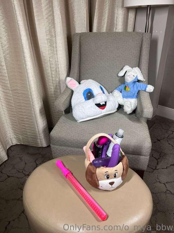 I “hop” I help you have a good Easter! Easter content will b..