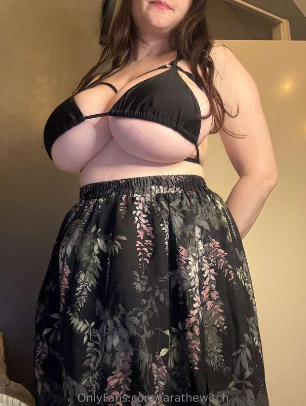 tarathewitch image #2