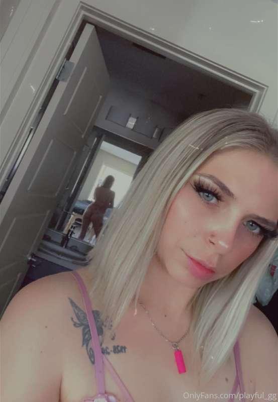 👀 the booty in the mirror