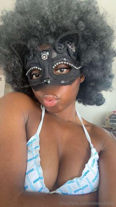 ebonybutts image #0