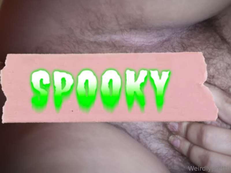 Who else gets hot for halloween?