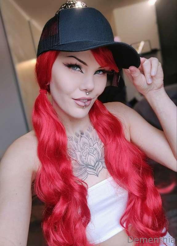 A little tease for a set coming up later todaaay! 💦