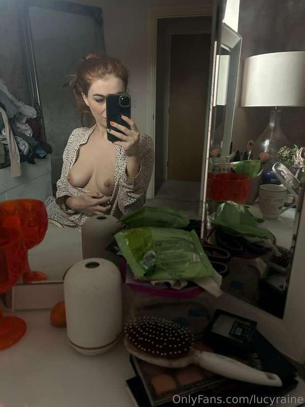 When I get ready for my day I show you my tits and blow you ..