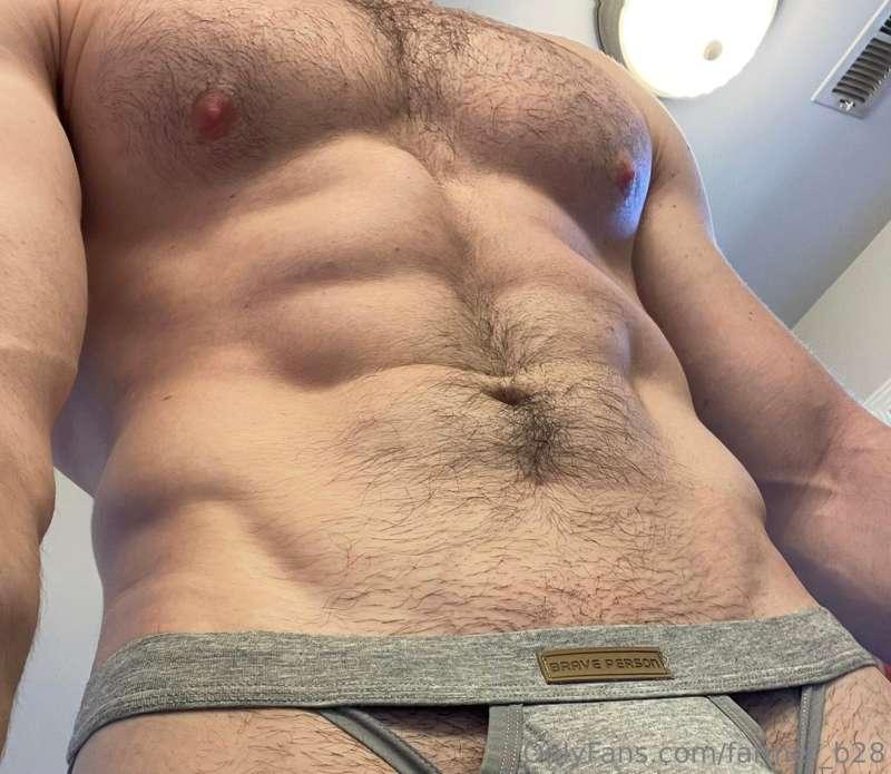 😜