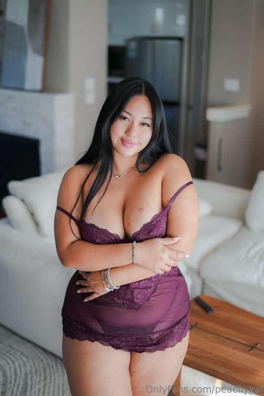 I can be naughty or nice for you