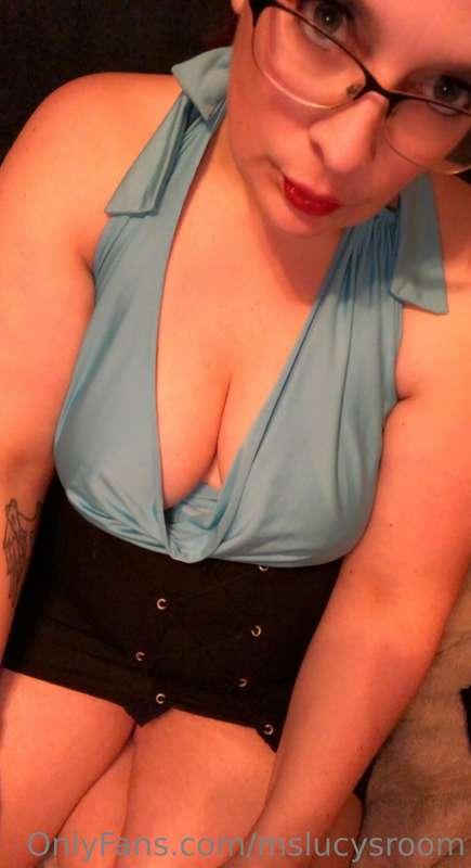 Anyone a fan of the naughty Secretary look?