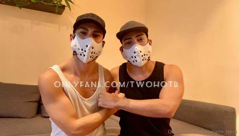 Have you ever had a fantasty about two Hot Brothers?
How abo..