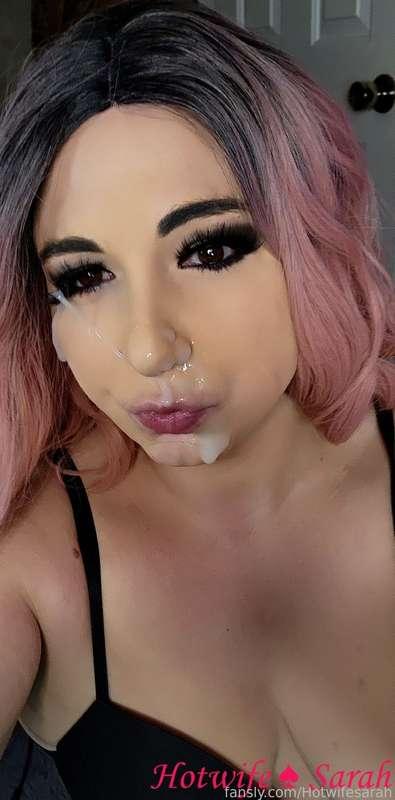 hotwifesarah image #5