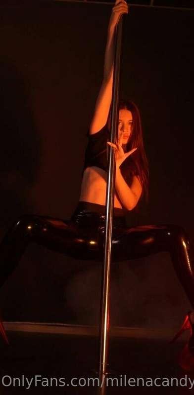 Would you like to see me pole dancing? I've got some hot vid..