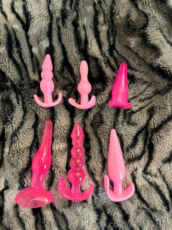 Just got new toys, who wants to see them in me 😈