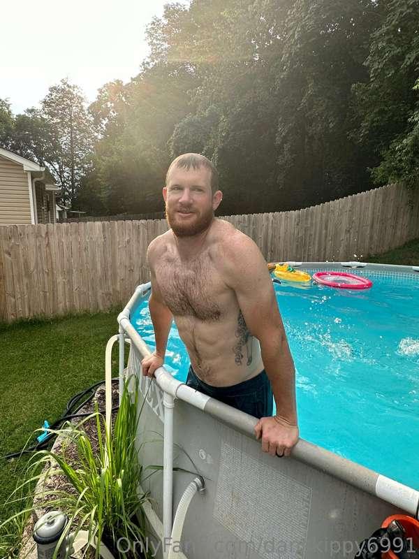 Enjoying the pool days