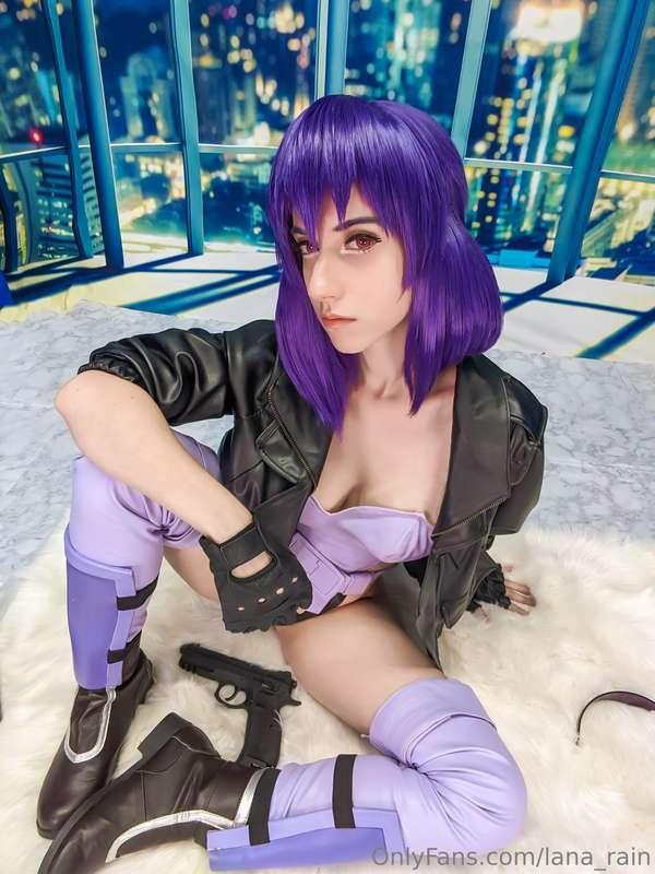 Ever wondered what the Major looks like naked? 