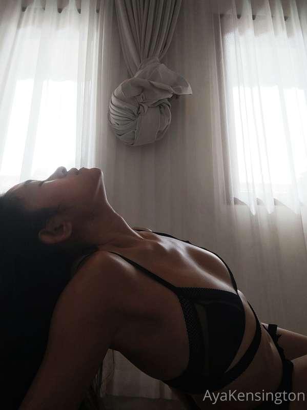 Feeling all the curves .. ~~