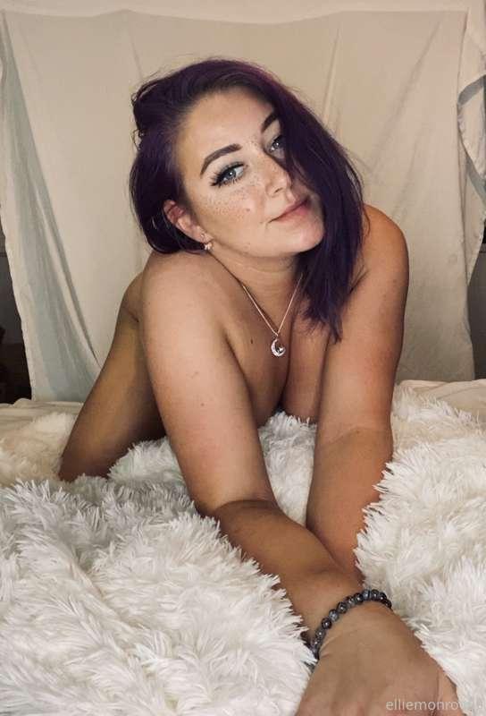 ellie_monroe69 image #0