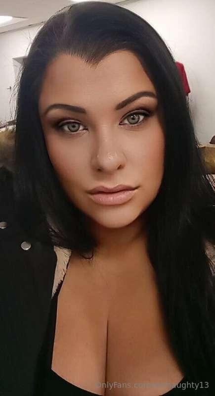 😘