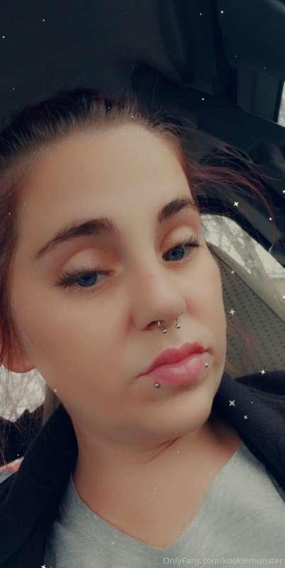 Just wanted to show off my other new piercing 😍