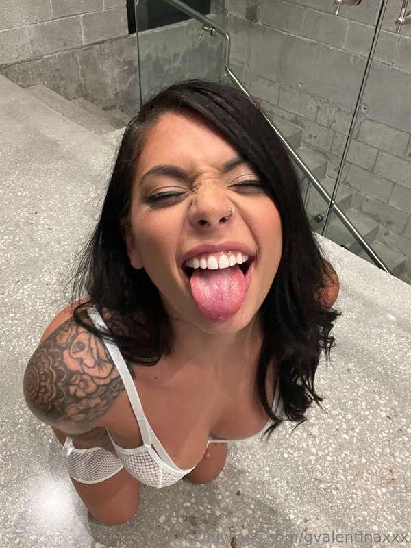 Look forward to hanging out with you tonight!!! It's Friday!..