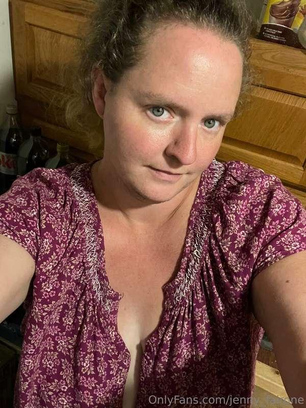 Want to help unbutton me? Feel free to send a tip and I’ll s..