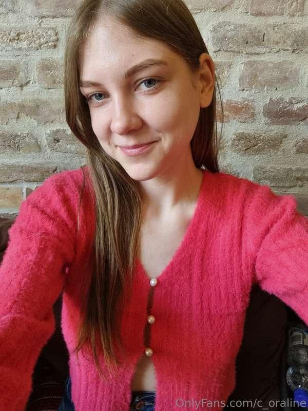 Pink color in clothes is a symbol of tenderness, femininity ..