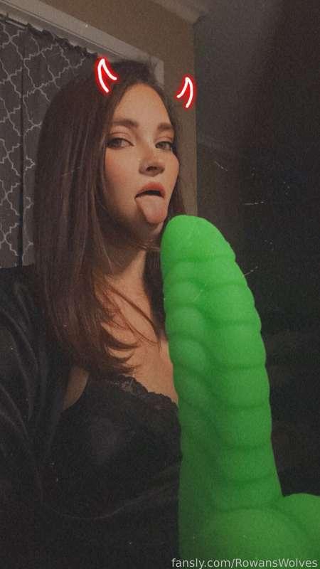 DM