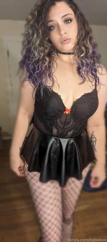 hollieboo image #0