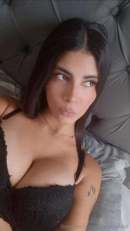 latinmodeldoll image #1