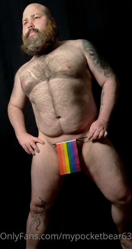 Happy pride month you beautiful people, show your pride 🌈 🏳️..