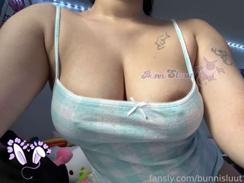 some extras from yesterdays set, do my tits look like they’ve grown at all? 🫣

my slutty bunnies tier is still 20% off! unlock ALL my content when you subscribe!


#tits #boobs #bigboobs #tattoos #fyp #girlnextdoor #milkers #bigtits #creamypussy #masturbate