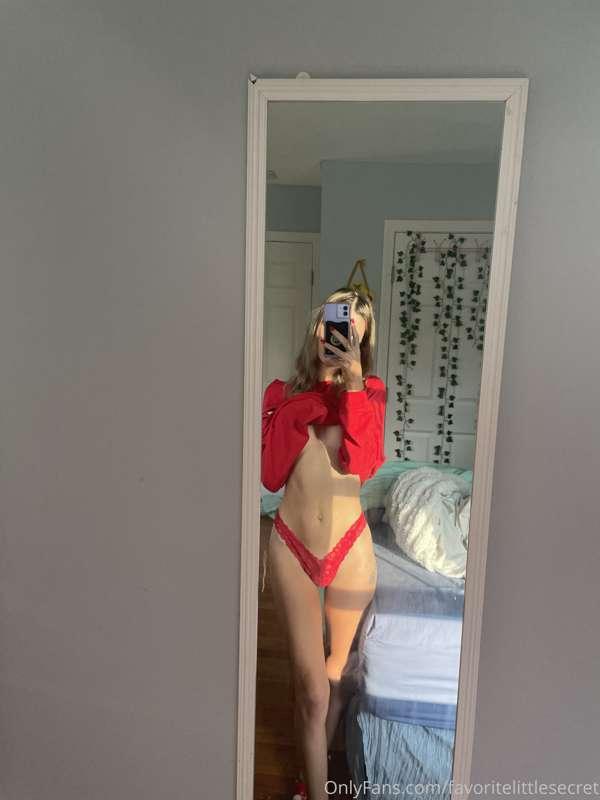 🔞🥵18 Nudes and 18 Videos From When I was 18 Years Old!🥵🔞OMG…..