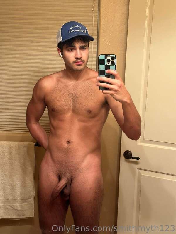 Hat’s not a bad look I think;)🧢