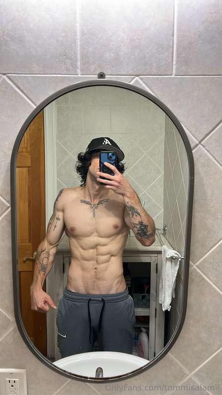 God Complex;)Definitely was a sweaty workout 🥴
