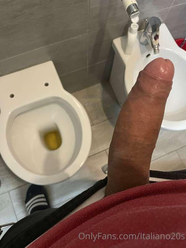 🇮🇹 Sei ancora in tempo per leccare qualche goccia che cola d..
