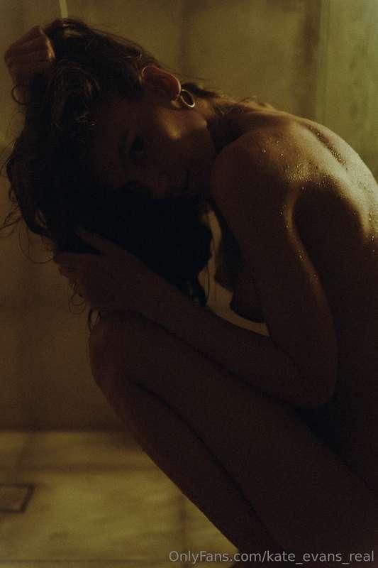 kate_evans_real image #1