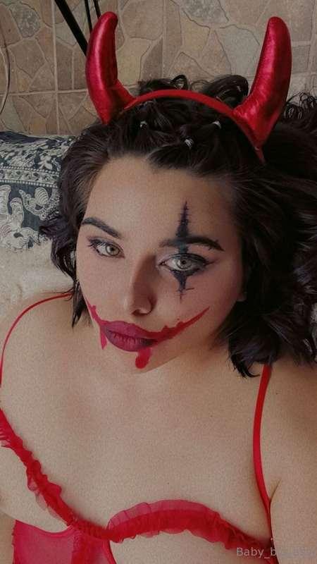 Did you like the sexy devil week? Vote on my profile for the..