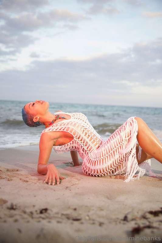 I do this pose when I want you to cum on me after missionary..